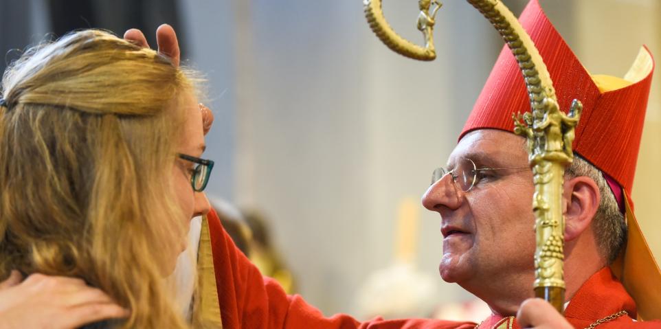 Foto:

Weihbischof in Köln,
Dr. Dominik Schwaderlapp