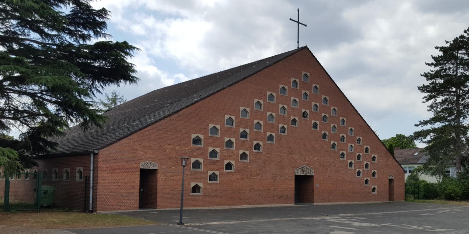 Holy Cross Church